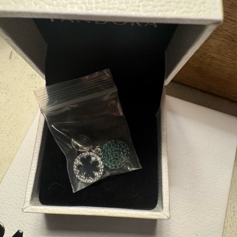 New Pandora Silver and Green Shamrock Charm